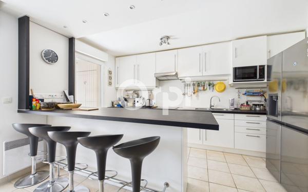 Appartement à vendre    4 pièces • 89,86 m2 Mandelieu-la-Napoule
