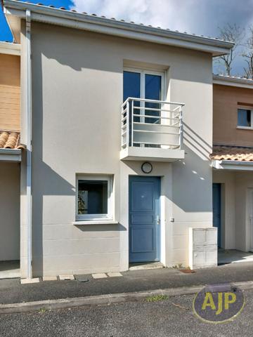 Vente maison Lesparre Medoc : 145 200 € - AJP Lesparre Immobilier
