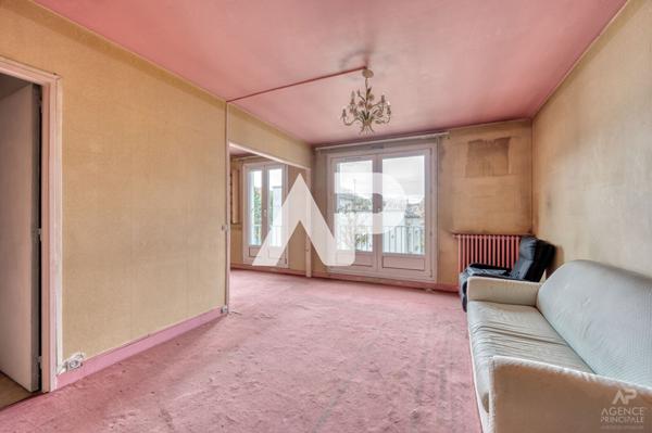 Appartement Rueil Malmaison 3 pièce(s) 54.01 m2 €212 000 ** - Référence 18258