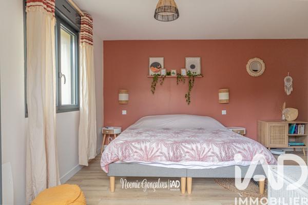 Maison à vendre 6 pièces 140 m² Épône
