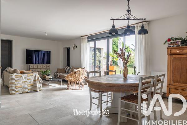 Maison à vendre 6 pièces 140 m² Épône