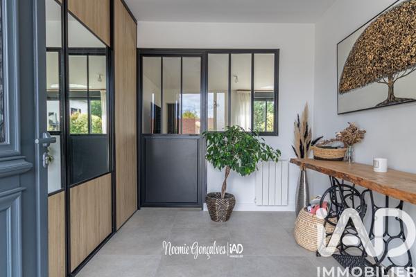 Maison à vendre 6 pièces 140 m² Épône