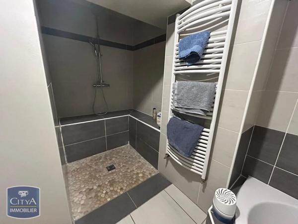 Appartement à louer 4 pièces 91m²