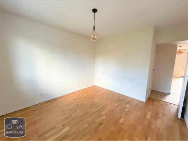 Appartement à louer 4 pièces 91m²