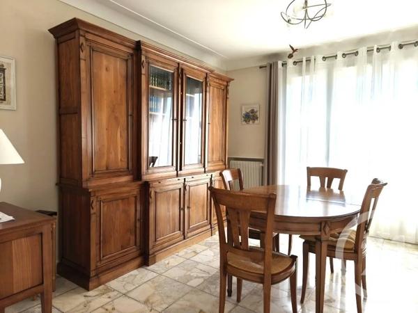 Maison à vendre  6 pièces - 135,99 m 2   MEAUX  - 77