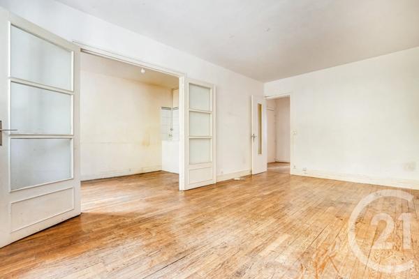 Appartement F3 à vendre  3 pièces - 64,59 m 2   PARIS  - 75015