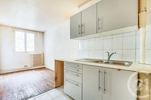 Appartement F3 à vendre  3 pièces - 64,59 m 2   PARIS  - 75015