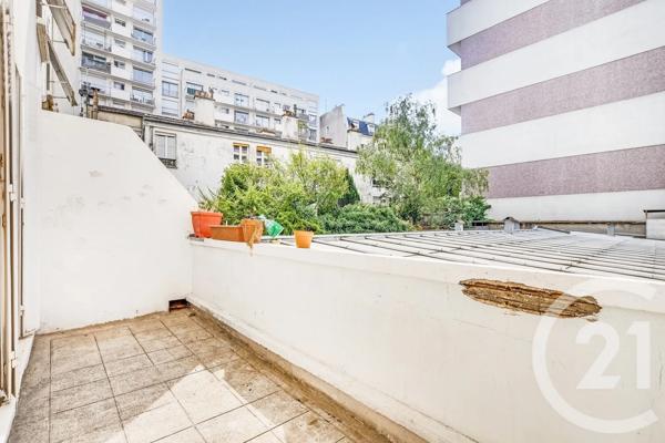 Appartement F3 à vendre  3 pièces - 64,59 m 2   PARIS  - 75015