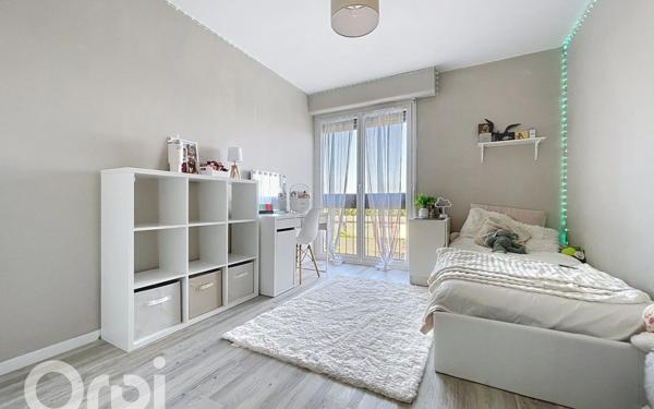 Appartement à vendre    4 pièces • 73,15 m2 Fréjus