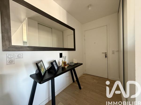 Appartement à vendre 3 pièces 68 m² Courbevoie