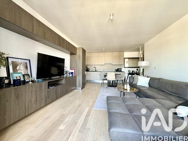 Appartement à vendre 3 pièces 68 m² Courbevoie