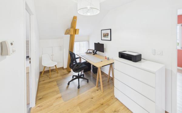 Maison à vendre    5 pièces •  Méry