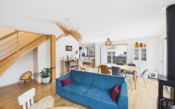 Maison à vendre    5 pièces •  Méry