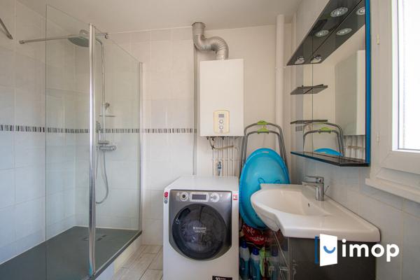 Maison rénovée avec extérieur