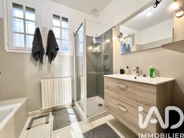 Maison à vendre 7 pièces 235 m² Saint-Junien