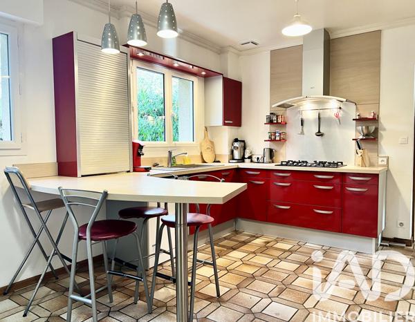 Maison à vendre 7 pièces 235 m² Saint-Junien