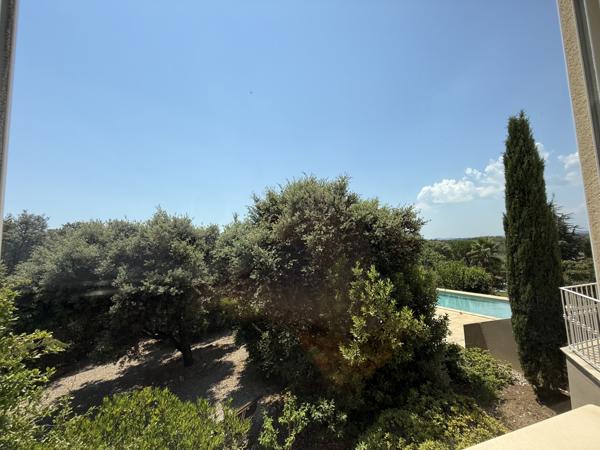 Saint-Gély-du-Fesc (34980) SAINT GELY DU FESC , BELLE MAISON D'ARCHITECTE T7 SUR 1700 M2 ,T2 de 40 M2 DOUBLE GARAGE