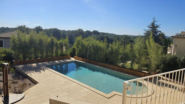 Saint-Gély-du-Fesc (34980) SAINT GELY DU FESC , BELLE MAISON D'ARCHITECTE T7 SUR 1700 M2 ,T2 de 40 M2 DOUBLE GARAGE