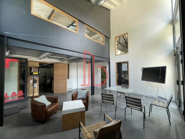 Bureau de 250 m² à vendre à Bordeaux Bassins A Flot