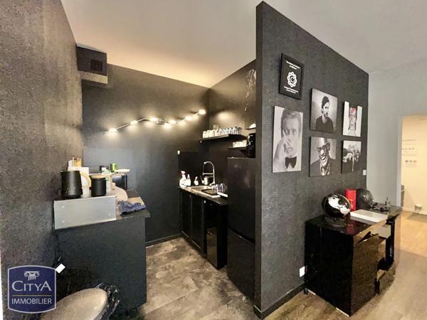 Local professionnel à vendre 87.77m² Tours (37000)