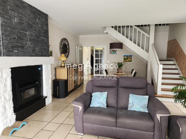 Maison à RAZAC-SUR-L'ISLE, 24430 - 8 pièces 188m²