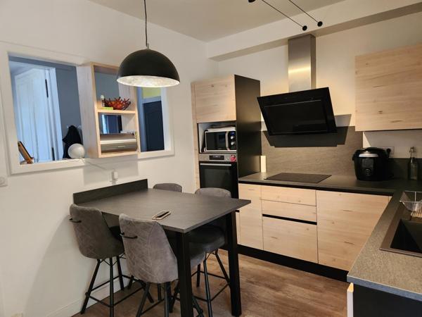 Maison à RAZAC-SUR-L'ISLE, 24430 - 8 pièces 188m²