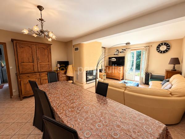 Vente
                Maison115 m² - 5 Pièces -
                    NAZELLES NEGRON (37530)