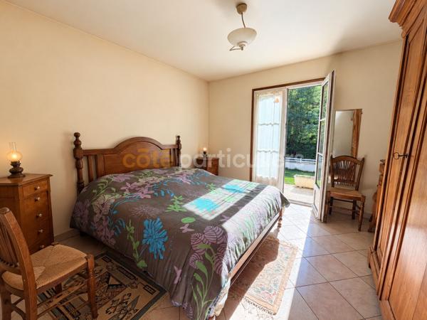 Vente
                Maison115 m² - 5 Pièces -
                    NAZELLES NEGRON (37530)