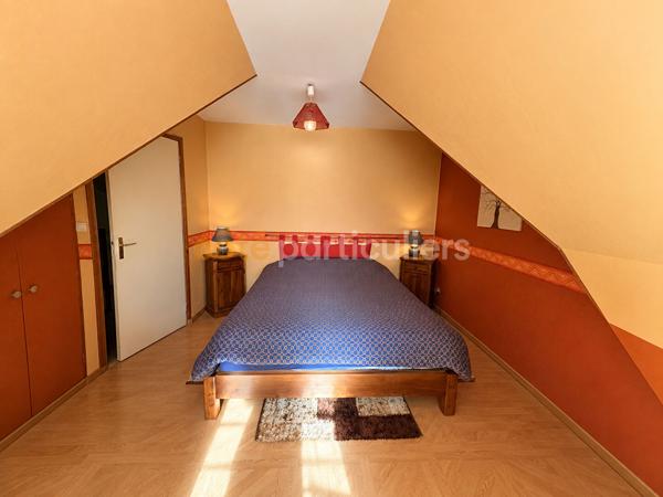 Vente
                Maison115 m² - 5 Pièces -
                    NAZELLES NEGRON (37530)