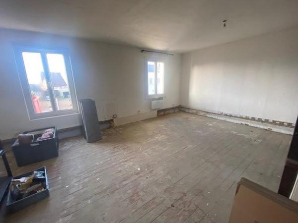 IMMEUBLE MIXTE – INVESTISSEMENT IDÉAL