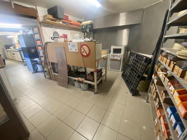 IMMEUBLE MIXTE – INVESTISSEMENT IDÉAL