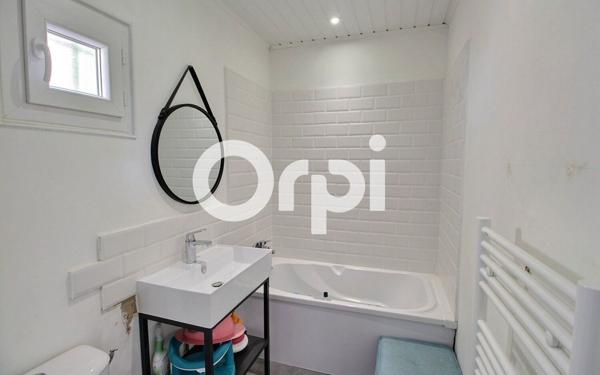 Maison à vendre    4 pièces • 106,61 m2 Marseille 11