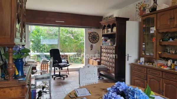 Immeuble/Maison d'habitation à vendre SAINT AVE 56890 Morbihan Bretagne Sud