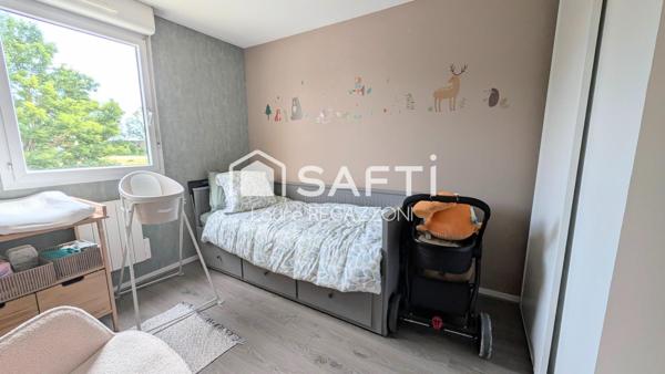 Bel appartement de 66 m² avec balcon, piscine et 2 parkings privés à Beaune