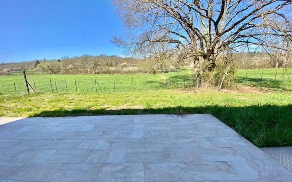 Maison à louer    4 pièces •  Saint-Pierre-de-Chignac