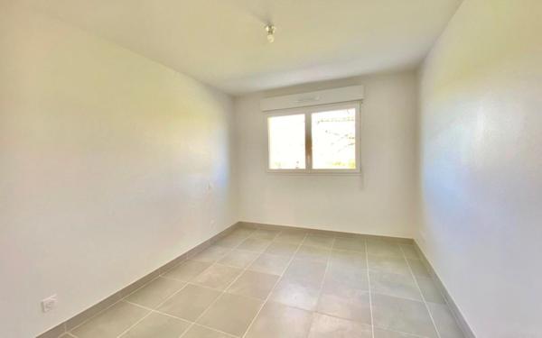 Maison à louer    4 pièces •  Saint-Pierre-de-Chignac