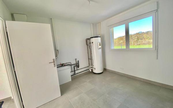 Maison à louer    4 pièces •  Saint-Pierre-de-Chignac