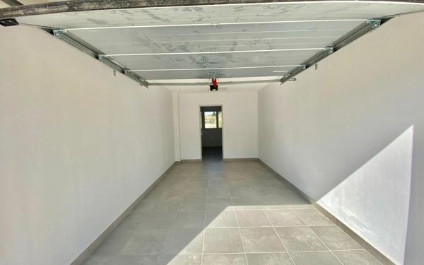 Maison à louer    4 pièces •  Saint-Pierre-de-Chignac