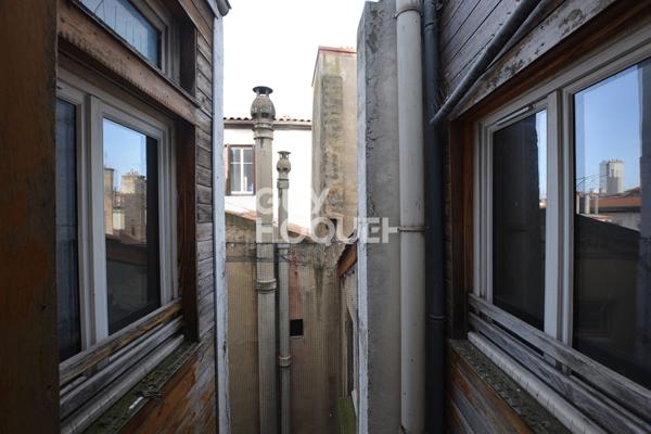 Appartement de type T3 - de 88m2 - à vendre - rue Emile Zola 69002 Lyon