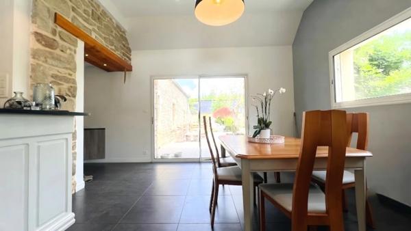 PLONÉIS (29) – Maison à vendre Type 6 de 115 m² habitable et 189 m² utile – Terrain de 1 320 m² – Double garage – Piscine