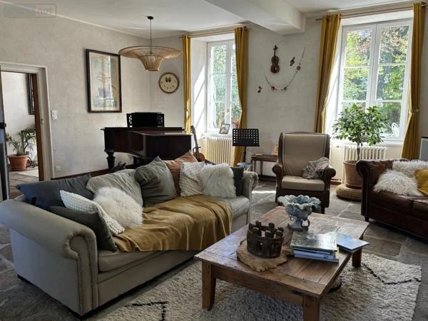 Achat - Maison Cholet 49300 14 pièces 390 m 2 5586 m 2