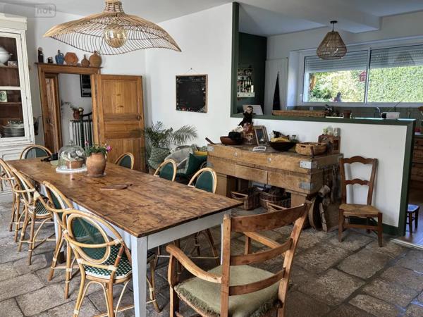 Achat - Maison Cholet 49300 14 pièces 390 m 2 5586 m 2