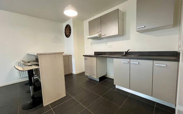 Appartement à vendre    3 pièces • 59 m2 Saint-Jean-de-Luz