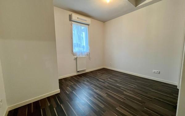 Appartement à vendre    3 pièces • 59 m2 Saint-Jean-de-Luz