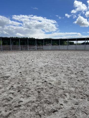 Propriete equestre de 800 m²