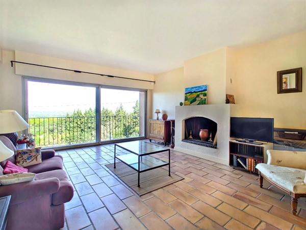 Maison 132m² 5 pieces, vue panoramique - Villeneuve Les Avignon