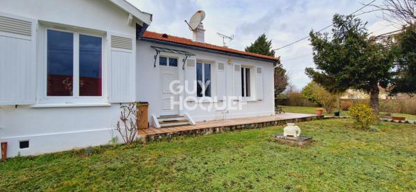 Charmante Maison à Vendre à Saulnières - Exclusivité Guy Hoquet!