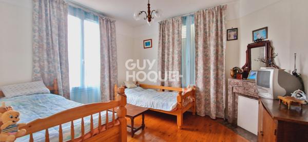 Charmante Maison à Vendre à Saulnières - Exclusivité Guy Hoquet!