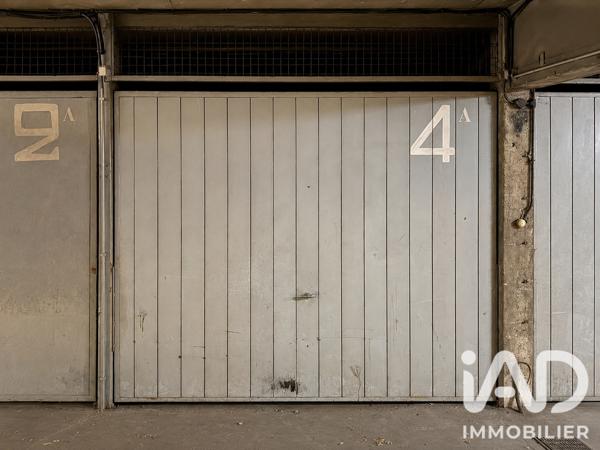 Parking à vendre 15 m² Paris 20