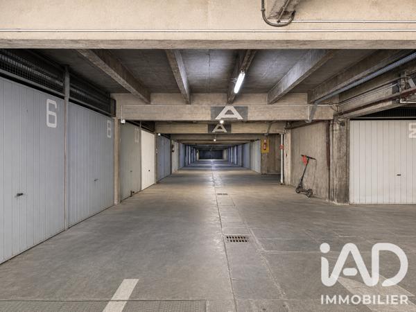 Parking à vendre 15 m² Paris 20